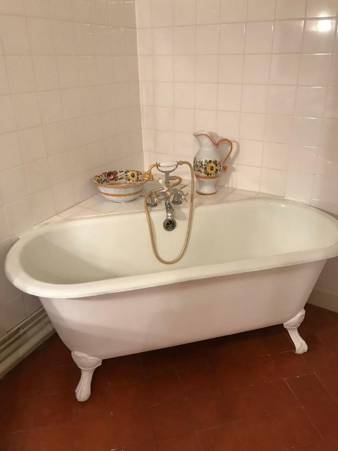 La Maison Quarante Bed & Breakfast Cameră foto